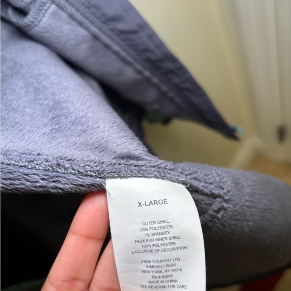 Free Country Aqua Softshell Jacket with removable Hood - Picture 9 of 9